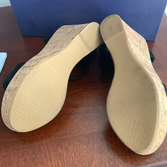 Authentic Stewart Weitzman women’s wedge sandal in black size 38/8B worn once - Picture 4 of 16